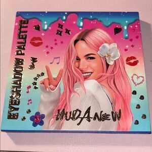 Karol G theme Vibrant Pink and Blue Eyeshadow Palette